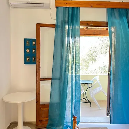 Pavlos * Dassia (Corfu)